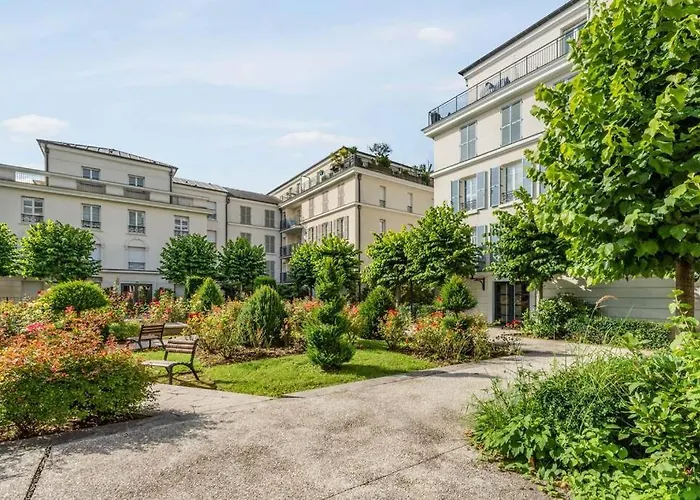 Cour Royal Apartment Near Disneyland Bmyguest